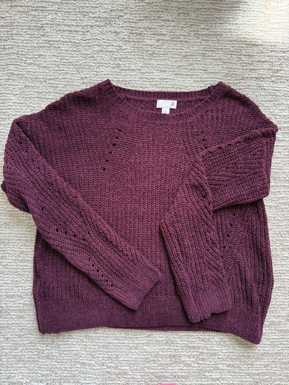 Women’s Crew Neck Burgundy SO Sweater Size Small.